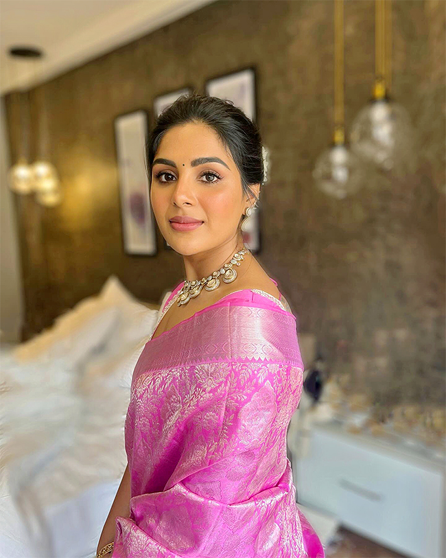 Actress_20Samyuktha_20menon_20at_20kurnool-7.jpg 7