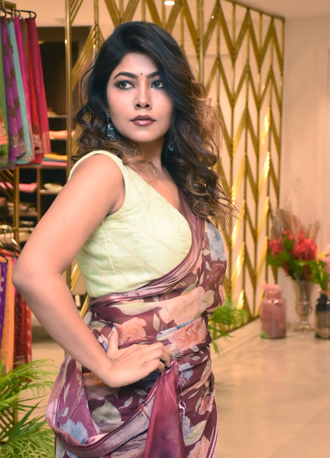 Designer_20Festive_20and_20Wedding_20Collection_20Launch-16.jpg 16