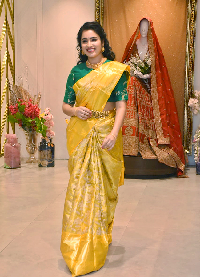 Designer_20Festive_20and_20Wedding_20Collection_20Launch-28.jpg 28