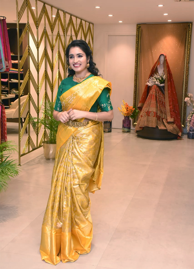Designer_20Festive_20and_20Wedding_20Collection_20Launch-30.jpg 30