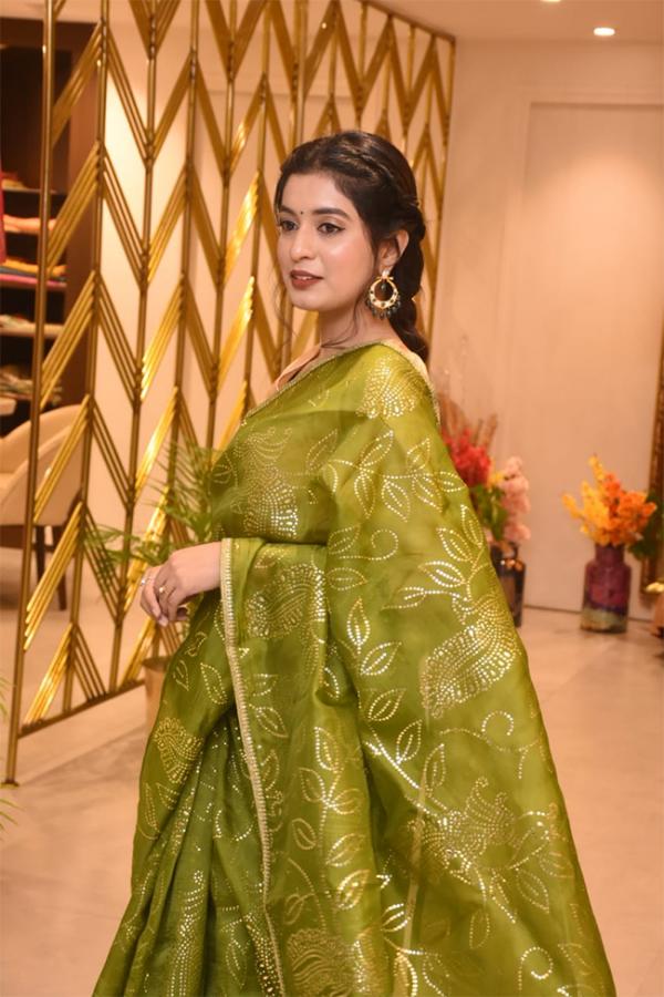 Designer_20Festive_20and_20Wedding_20Collection_20Launch-8.jpg 8
