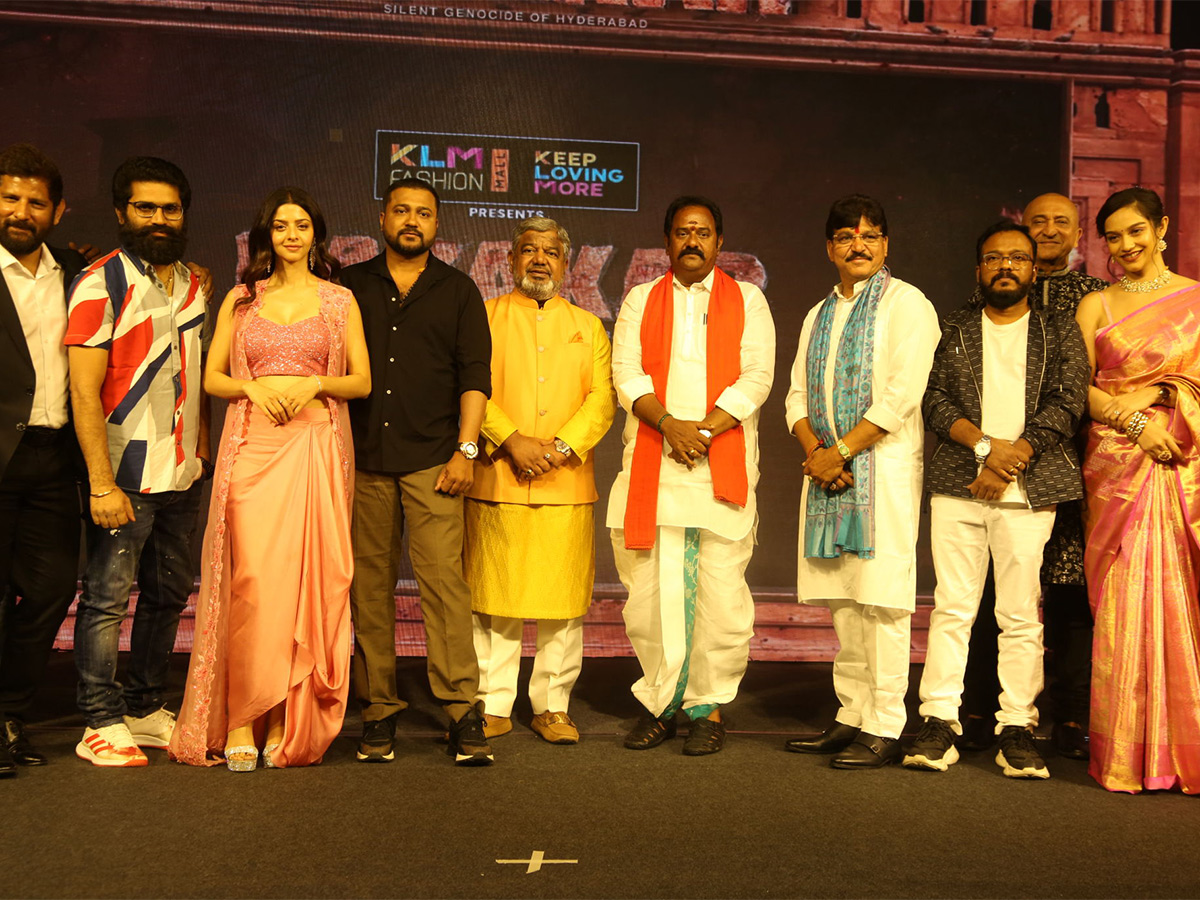 Razakar_20Movie_20Pre_20Release_20Event_20Pics-16.jpg 16