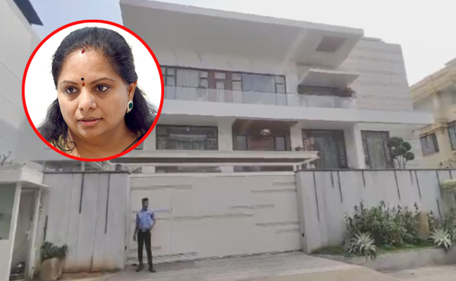 Kavitha13.jpg