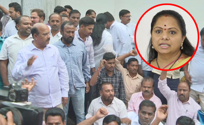 kavithaouse4.jpg
