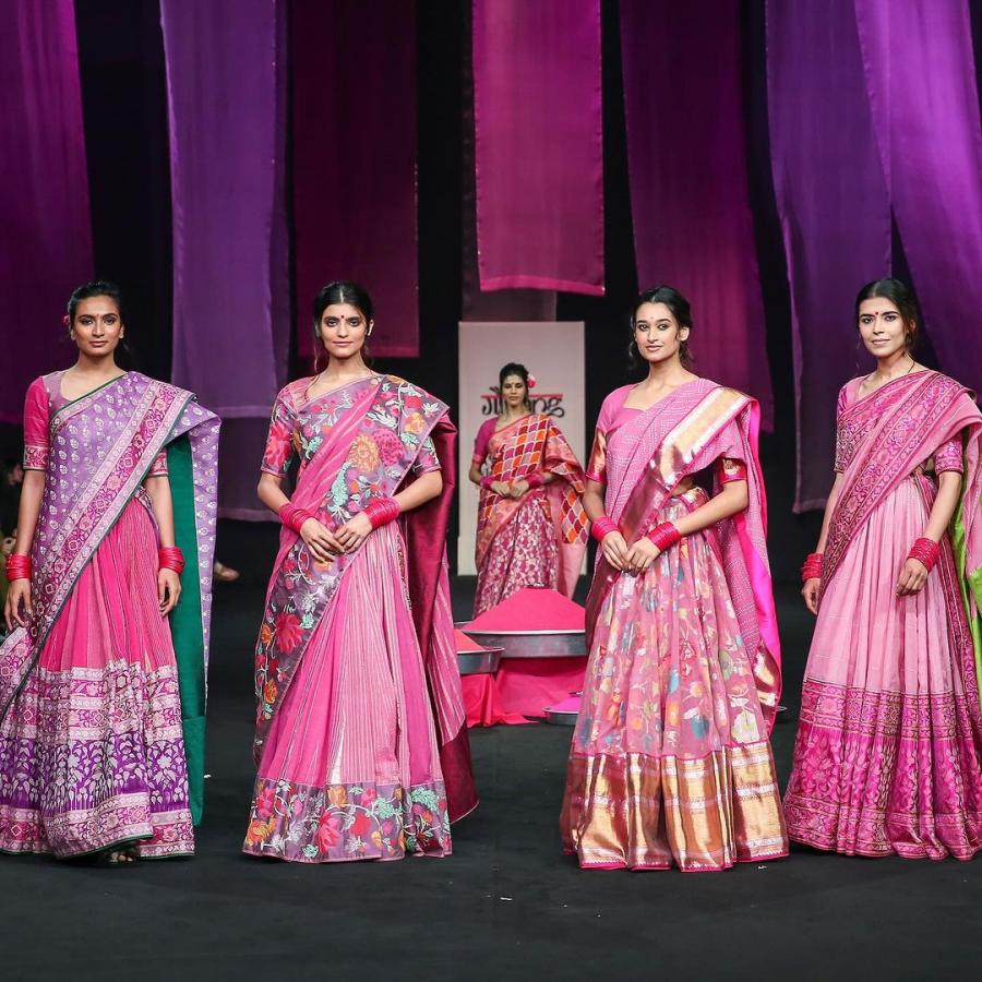 Lakmefashionweek_20gallery9.jpg 2