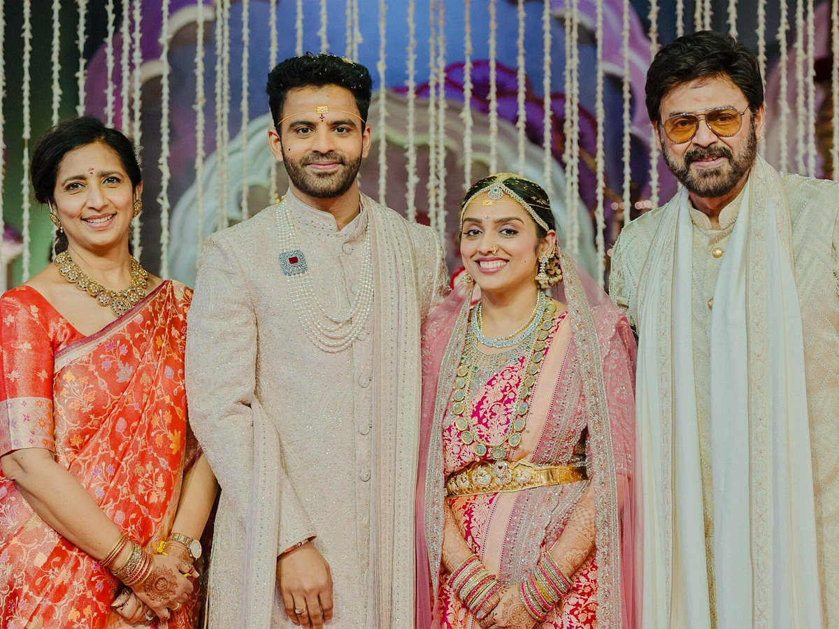 Venkatesh_20Second_20Daughter_20Hayavahini_20Wedding_20PHotos_2.jpg 3