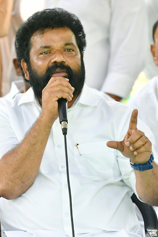 YSRCP_20announces_20candidates_20for_20Andhra_20Pradesh_20Assembly_20and_20Lok_20Sabha_20seats_20PHotos_2.jpg 3