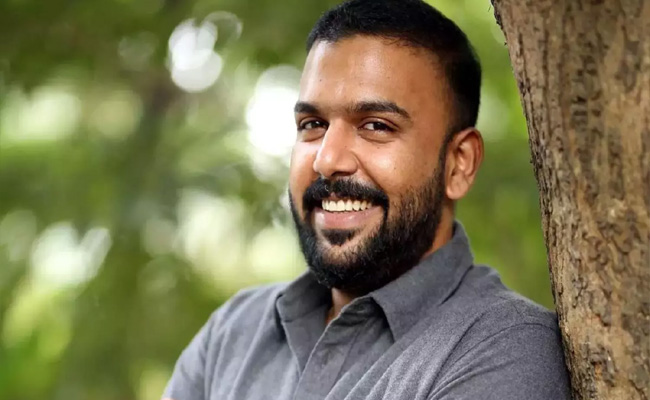 tharun.jpg