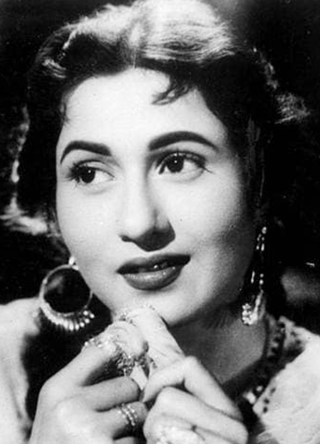 Madhubala-12.jpg 17