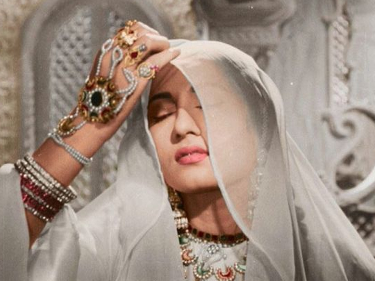 Madhubala-20.jpg 6