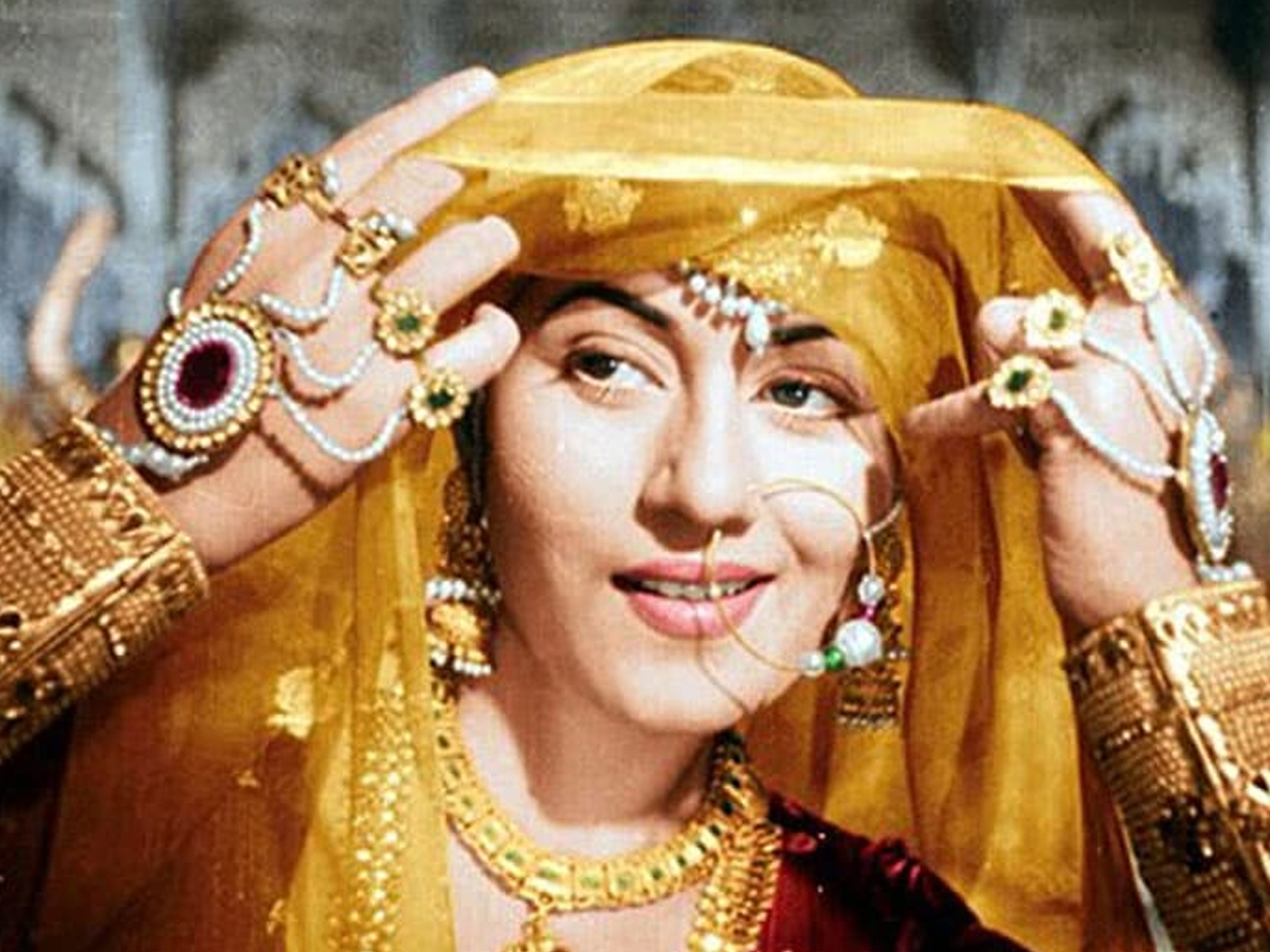 Madhubala-7.jpg 12