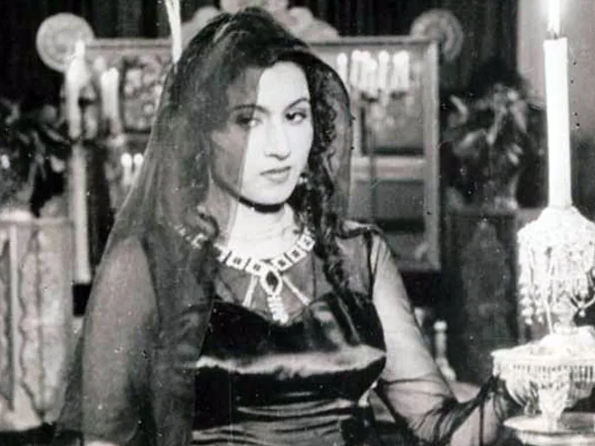 Madhubala-8.jpg 13