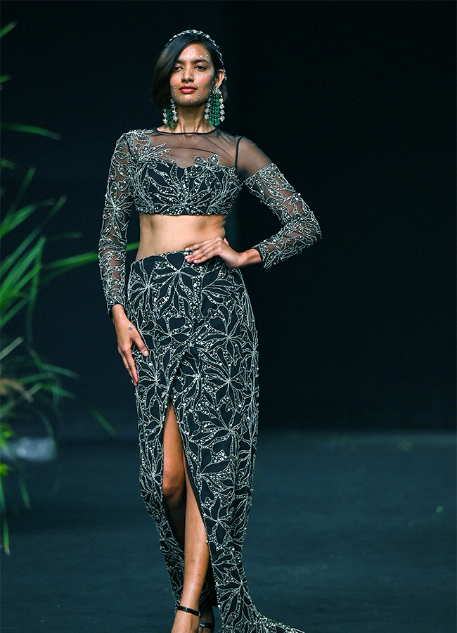 Lakme_20Fashion_20Week_202024_20in_20Mumbai_20Photos-14.jpg 14