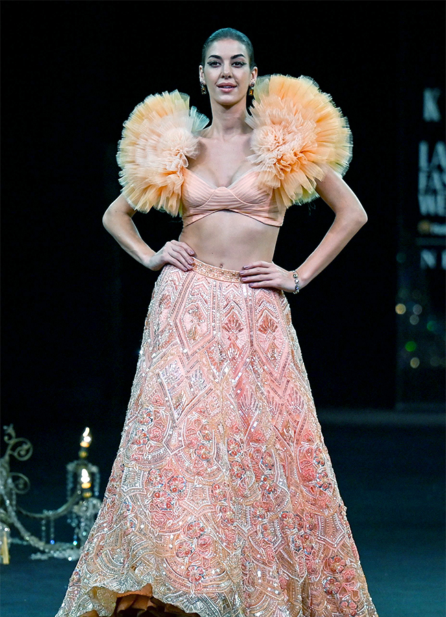 Lakme_20Fashion_20Week_202024_20in_20Mumbai_20Photos-31.jpg 29