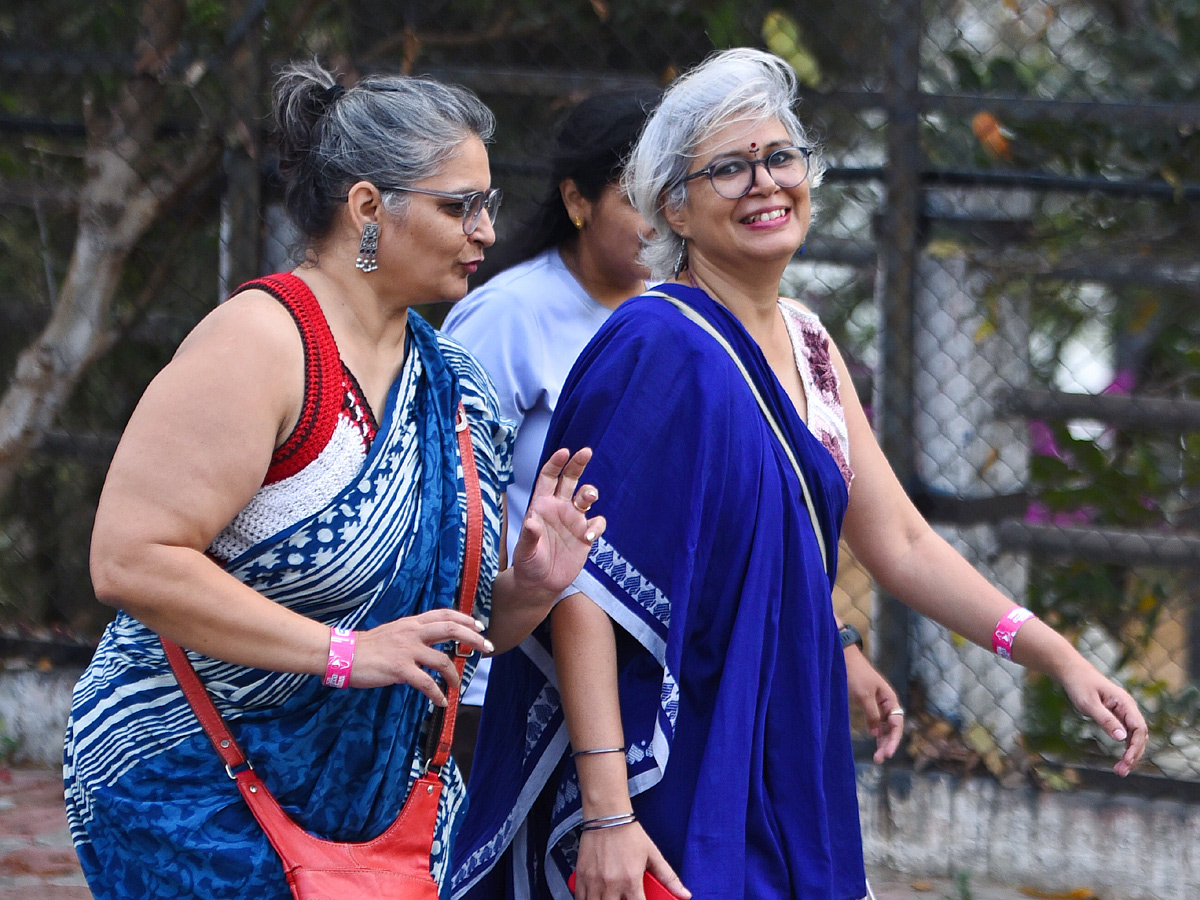 Saree_20Run_20at_20People_20Plaza_20Photos10.jpg 11