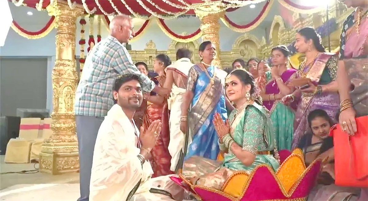 Singer_20Harika_20Narayan_20Wedding_20Photos-14.jpg 14