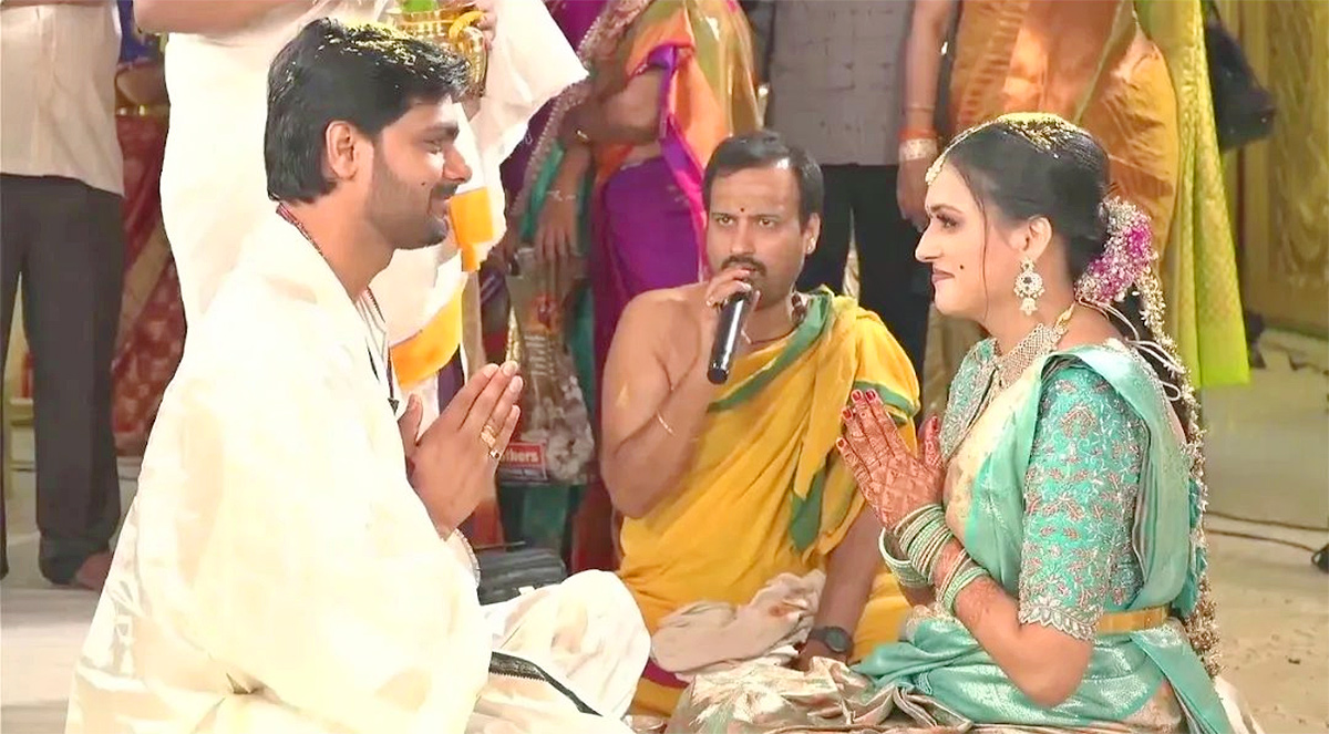 Singer_20Harika_20Narayan_20Wedding_20Photos-27.jpg 26