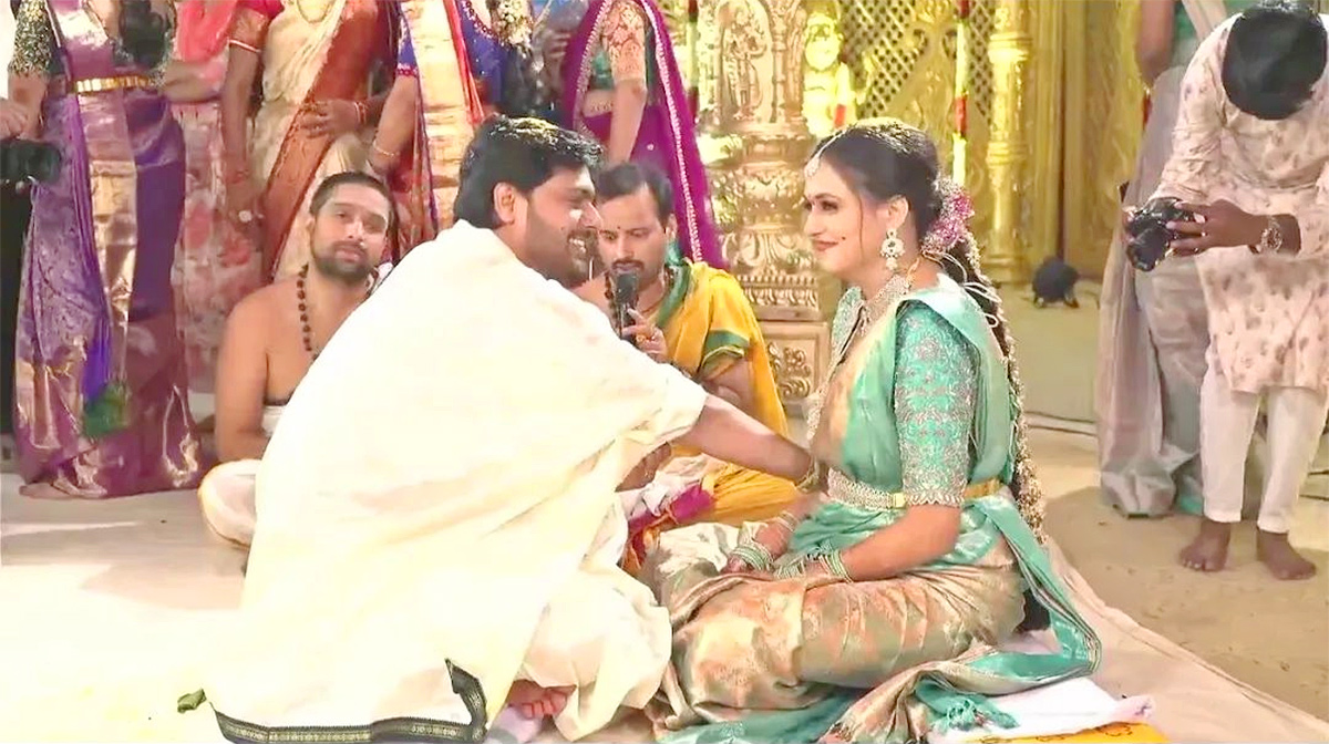 Singer_20Harika_20Narayan_20Wedding_20Photos-3.jpg 3