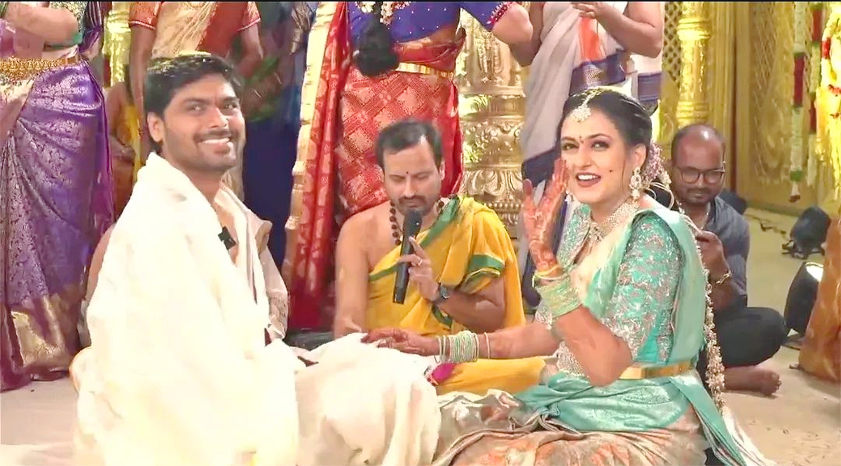 Singer_20Harika_20Narayan_20Wedding_20Photos-36.jpg 33