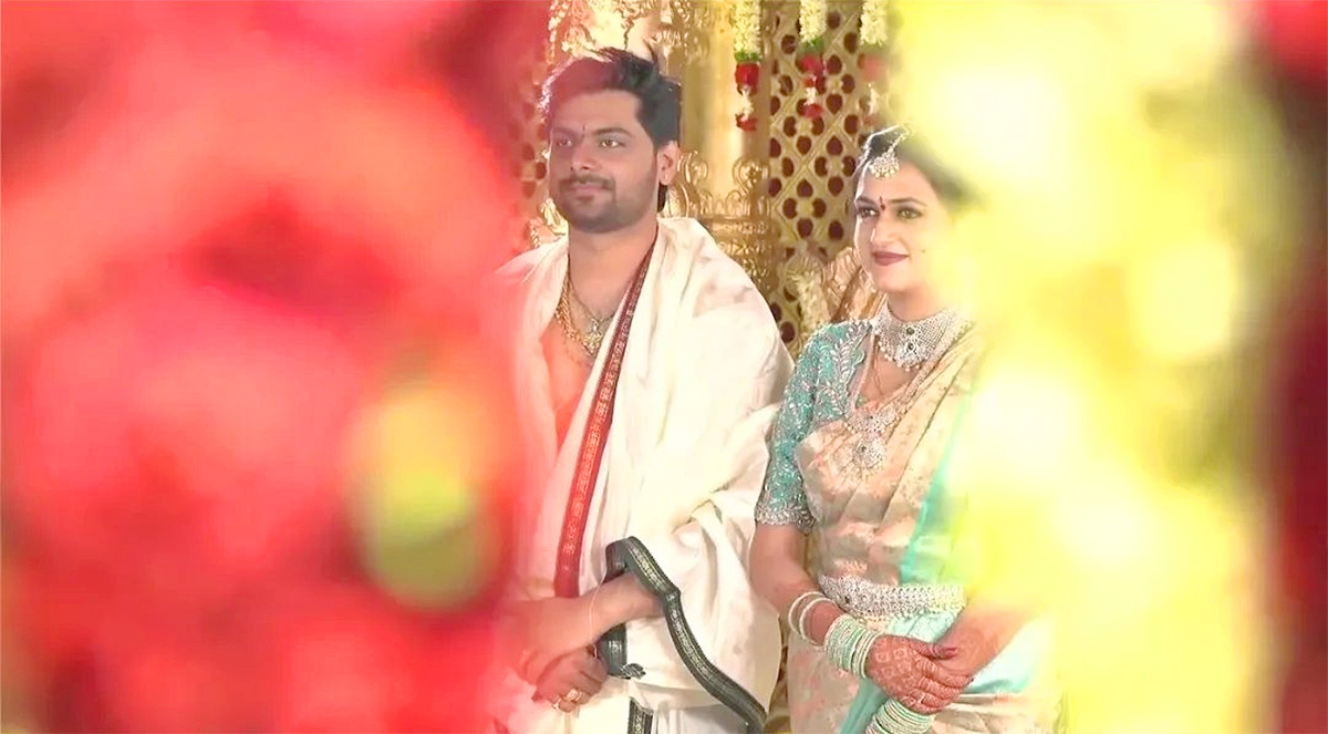 Singer_20Harika_20Narayan_20Wedding_20Photos-37.jpg 34