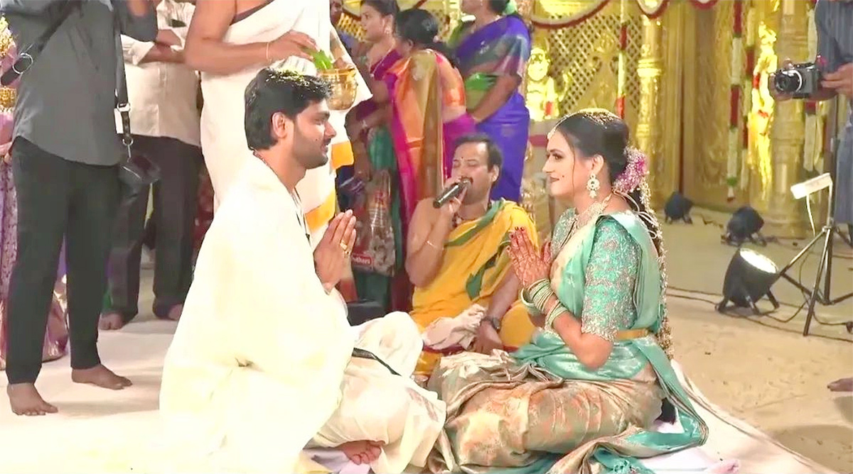 Singer_20Harika_20Narayan_20Wedding_20Photos-4.jpg 4