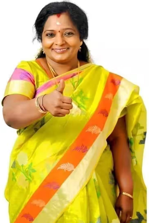 Telangana_20governor_20Tamilisai_20Soundararajan_20resigns_13.jpg 12