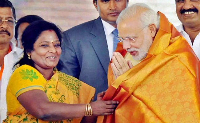 Telangana_20governor_20Tamilisai_20Soundararajan_20resigns_21.jpg 18