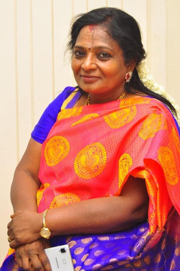 Telangana_20governor_20Tamilisai_20Soundararajan_20resigns_7.jpg 7