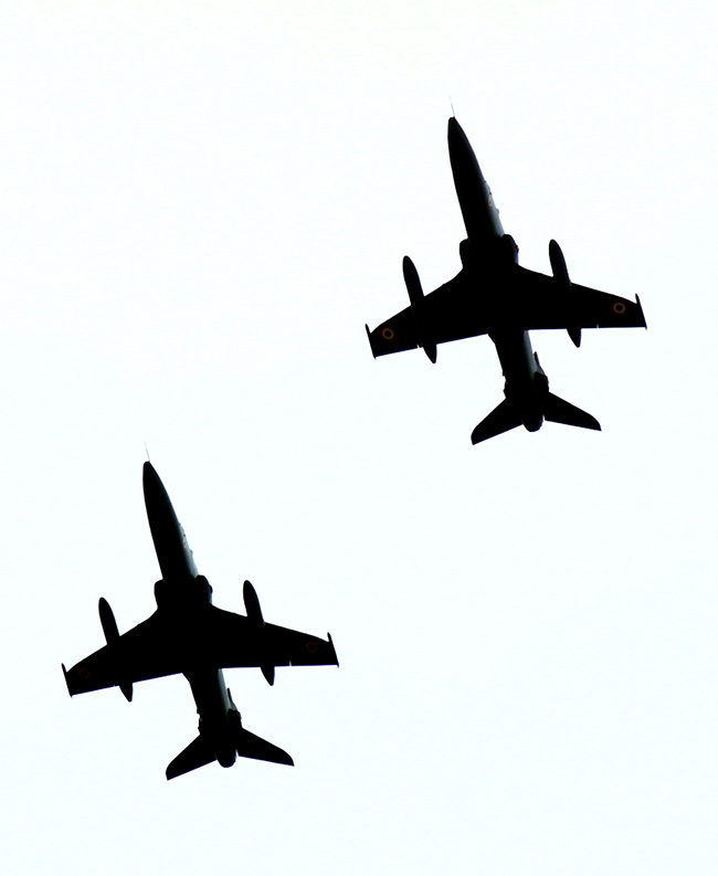 Traffic_20Curbs_20Today_20for_20Trial_20Landing_20of_20IAF_20jet_20on_20NH-16_20in_20Bapatla_20District-29.jpg 27