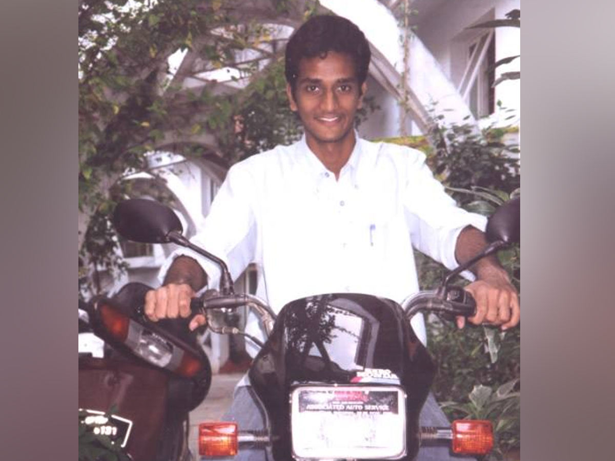 Avasarala-Srinivas-12.jpg 13