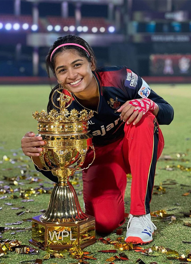 RCB_20Shreyanka_20Patil_20in_20WPL_202024-5.jpg 5