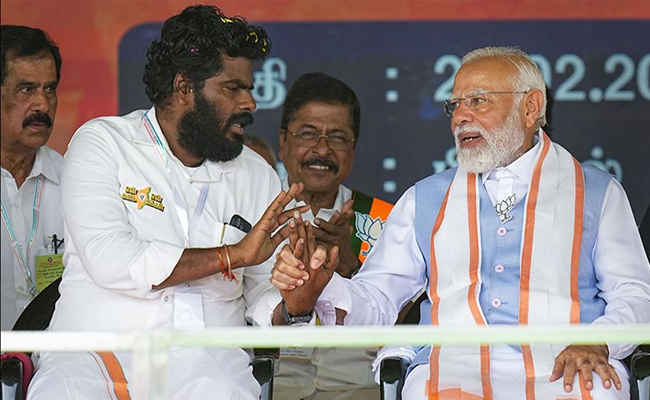 annamalai_20and_20modi.jpg
