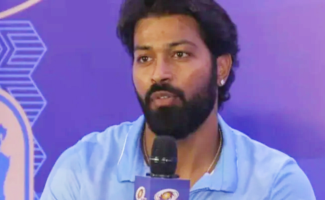 pandya.jpg