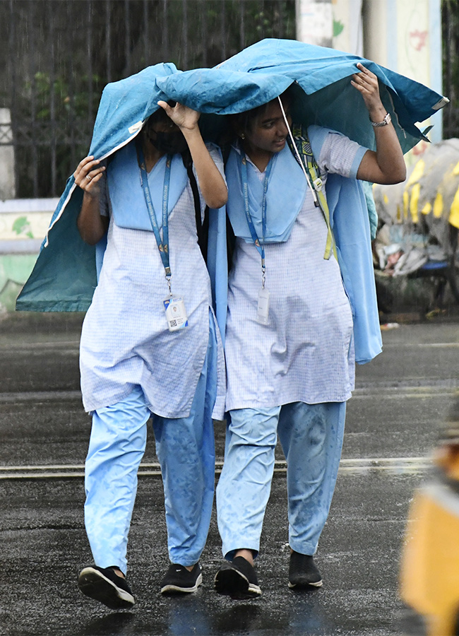 Heavy_20Rains_20in_20Visakhapatnam_20Photos-21.jpg 20
