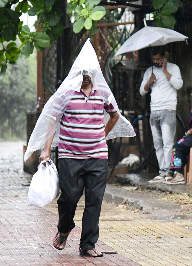 Heavy_20Rains_20in_20Visakhapatnam_20Photos-3.jpg 3