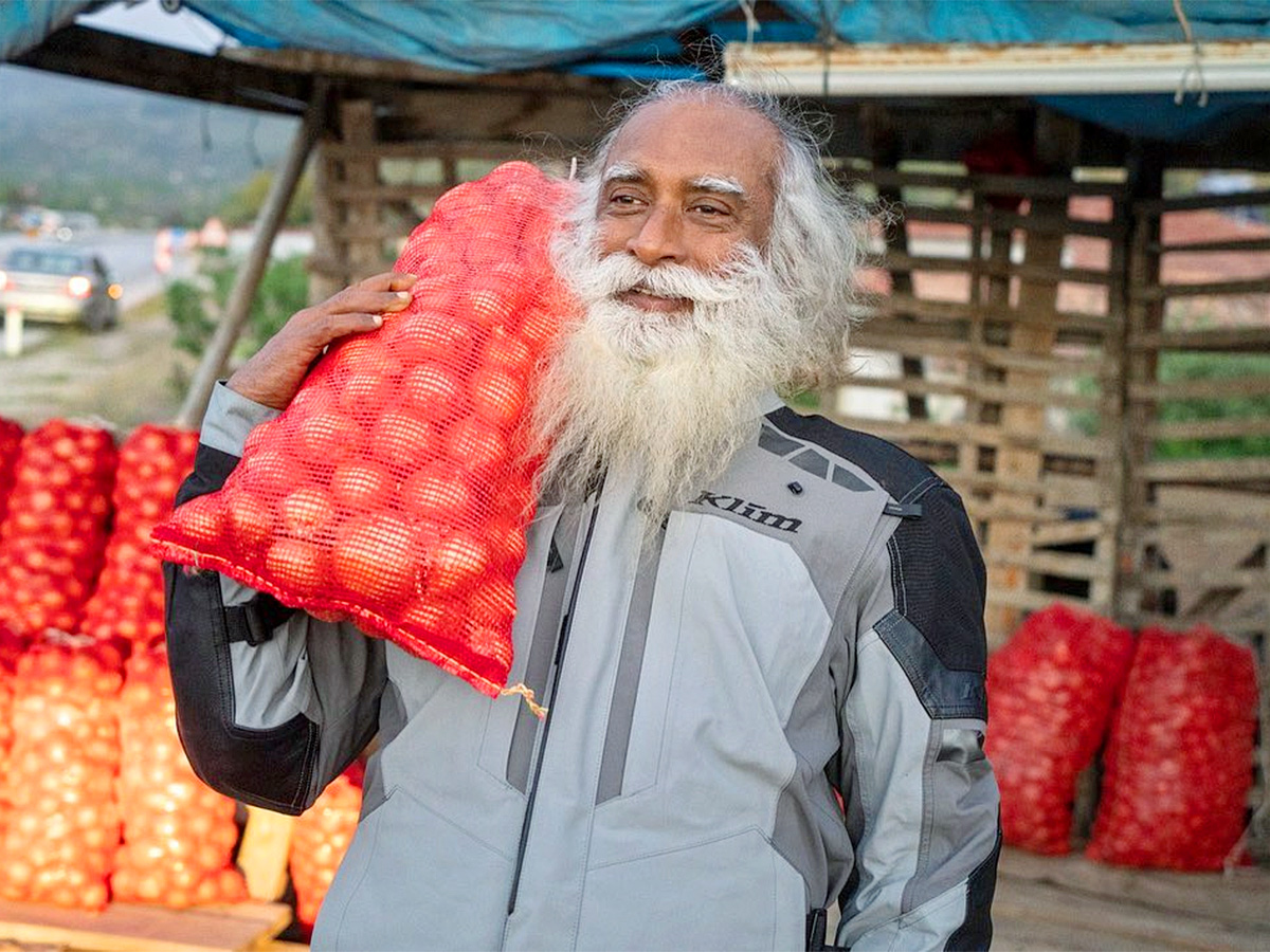 sadhguru_20jaggi_20vasudev_20hd_20images-9.jpg 9