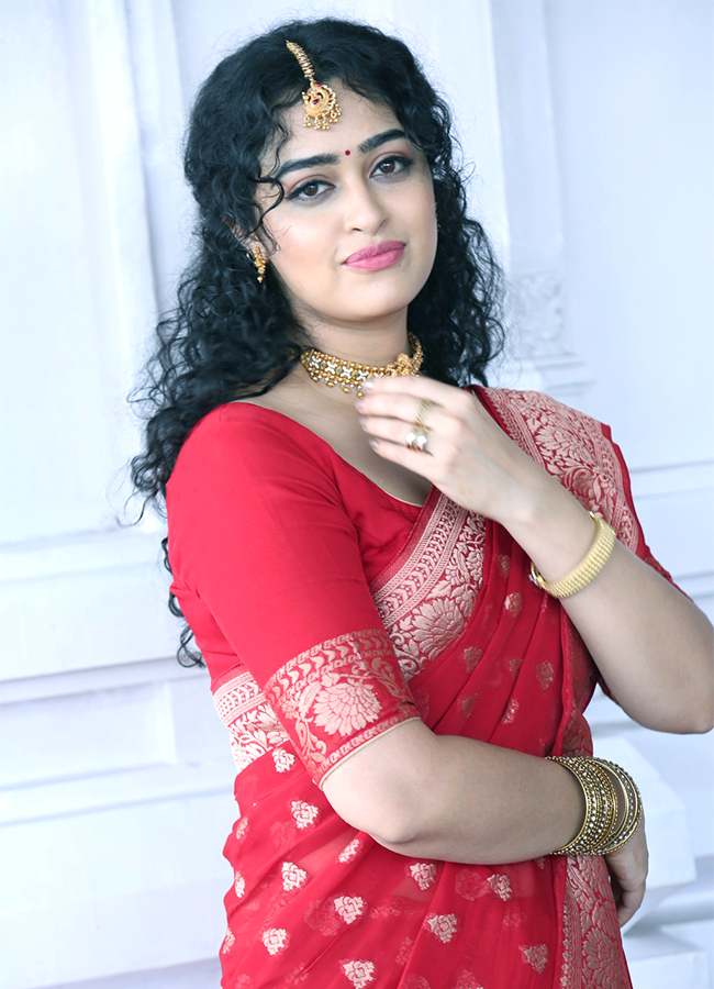 Actress_20Apsara_20Rani_20hot_20photoshoot-10.jpg 10
