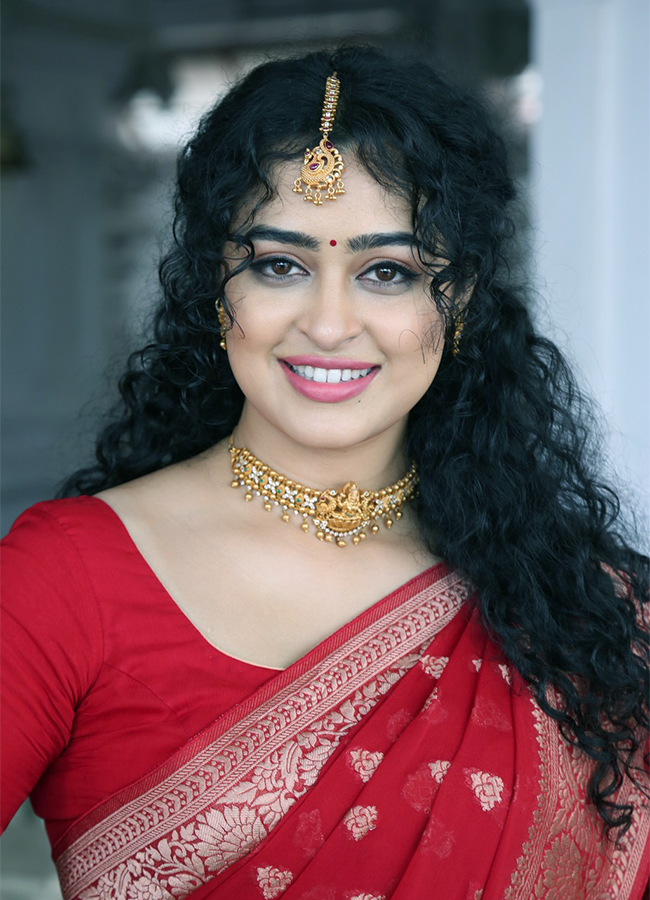 Actress_20Apsara_20Rani_20hot_20photoshoot-25.jpg 25