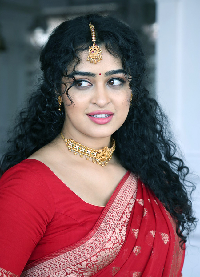 Actress_20Apsara_20Rani_20hot_20photoshoot-27.jpg 27