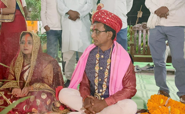 Lalu_Gangster_Wedding.jpg