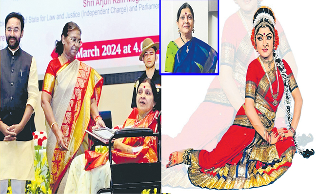 usha-ghayatri.jpg