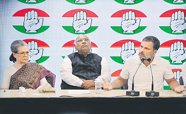 210320240337-INDIA-POLITICS.jpg