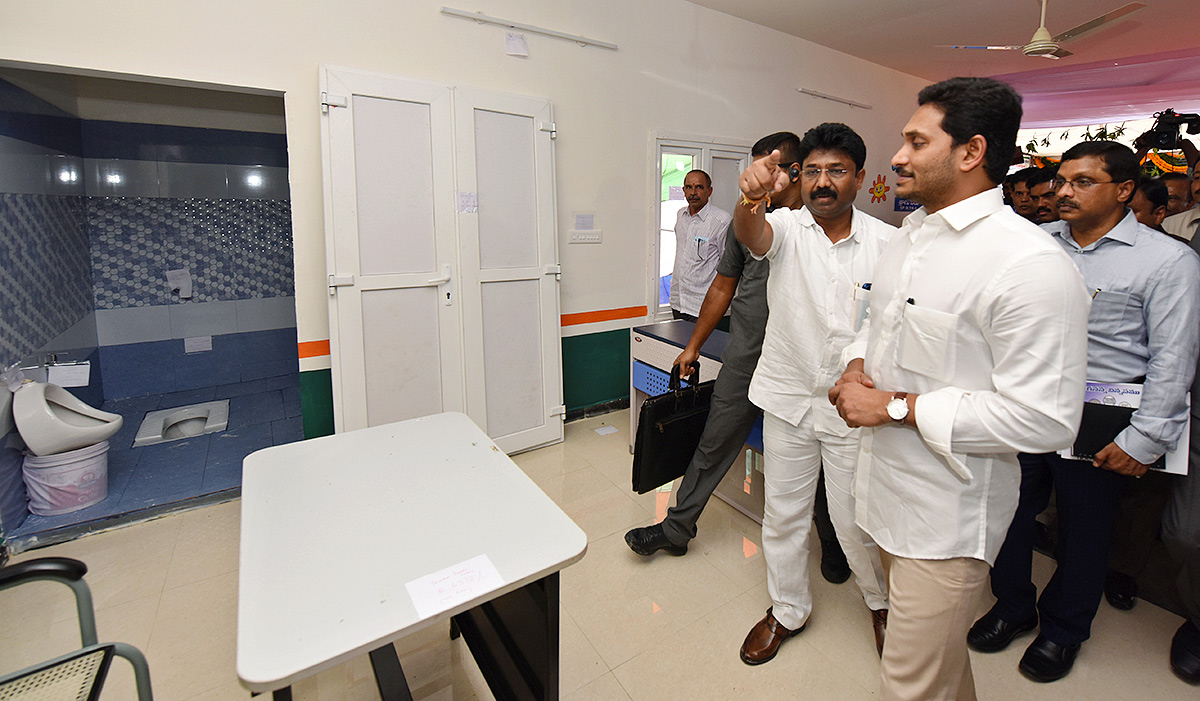 Andhra_20Pradesh_20Government_20schools_20To_20Get_20New-13.jpg 13