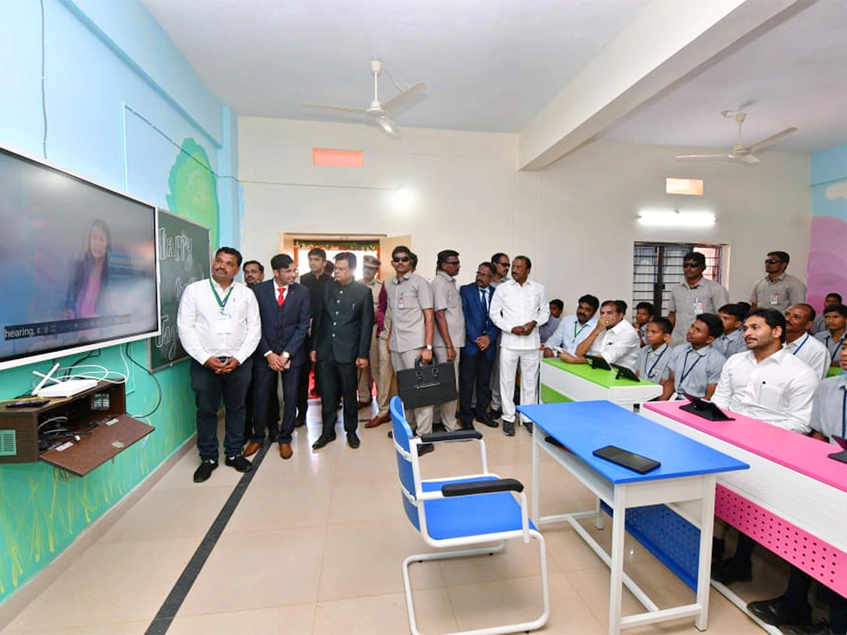 Andhra_20Pradesh_20Government_20schools_20To_20Get_20New-18.jpg 18
