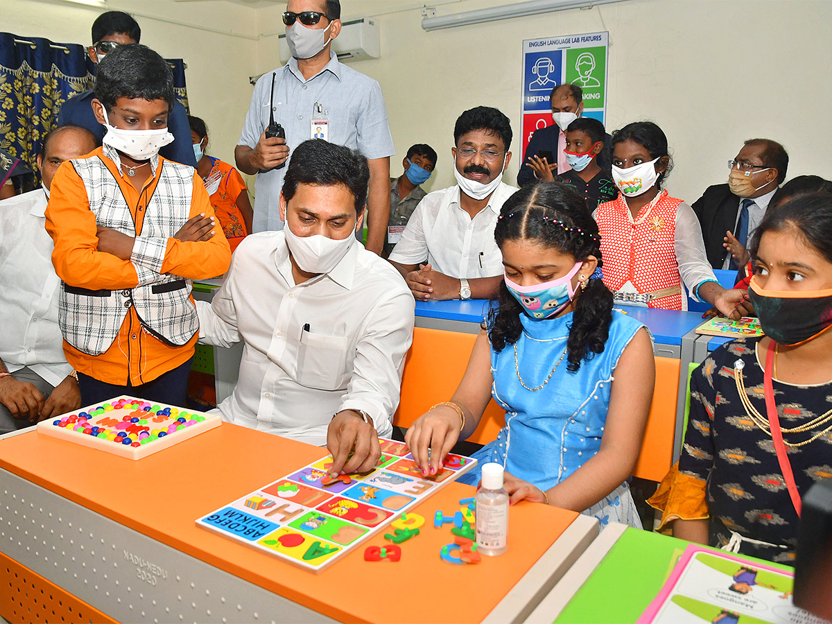 Andhra_20Pradesh_20Government_20schools_20To_20Get_20New-29.jpg 28