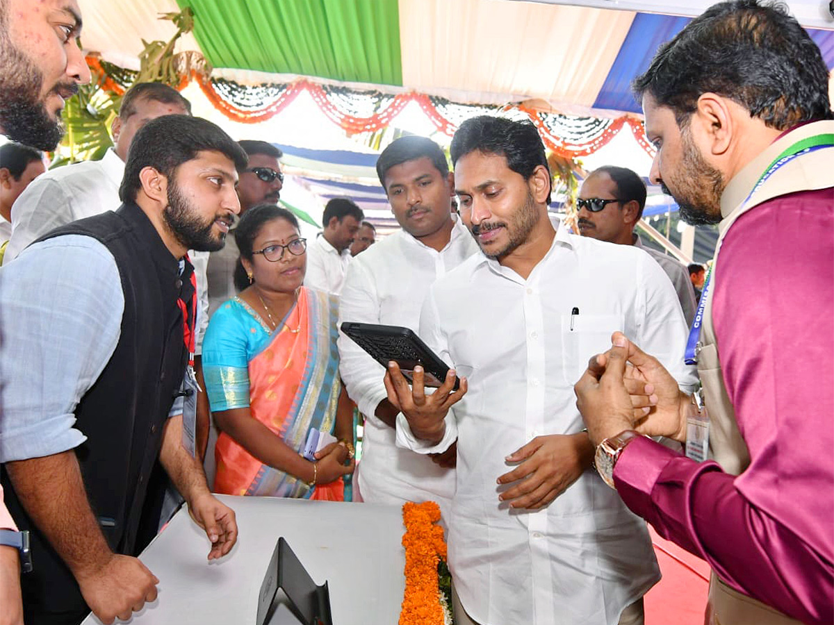 Andhra_20Pradesh_20Government_20schools_20To_20Get_20New-33.jpg 32