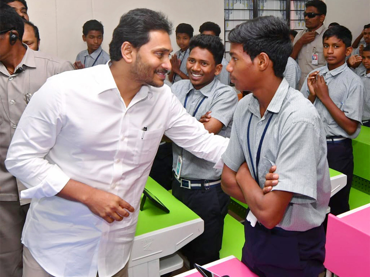 Andhra_20Pradesh_20Government_20schools_20To_20Get_20New-5.jpg 5