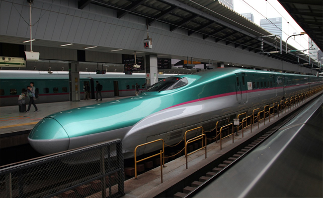 BulletTrain01.jpg