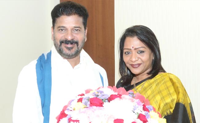 Mayor-Vijaya-Lakshmi.jpg