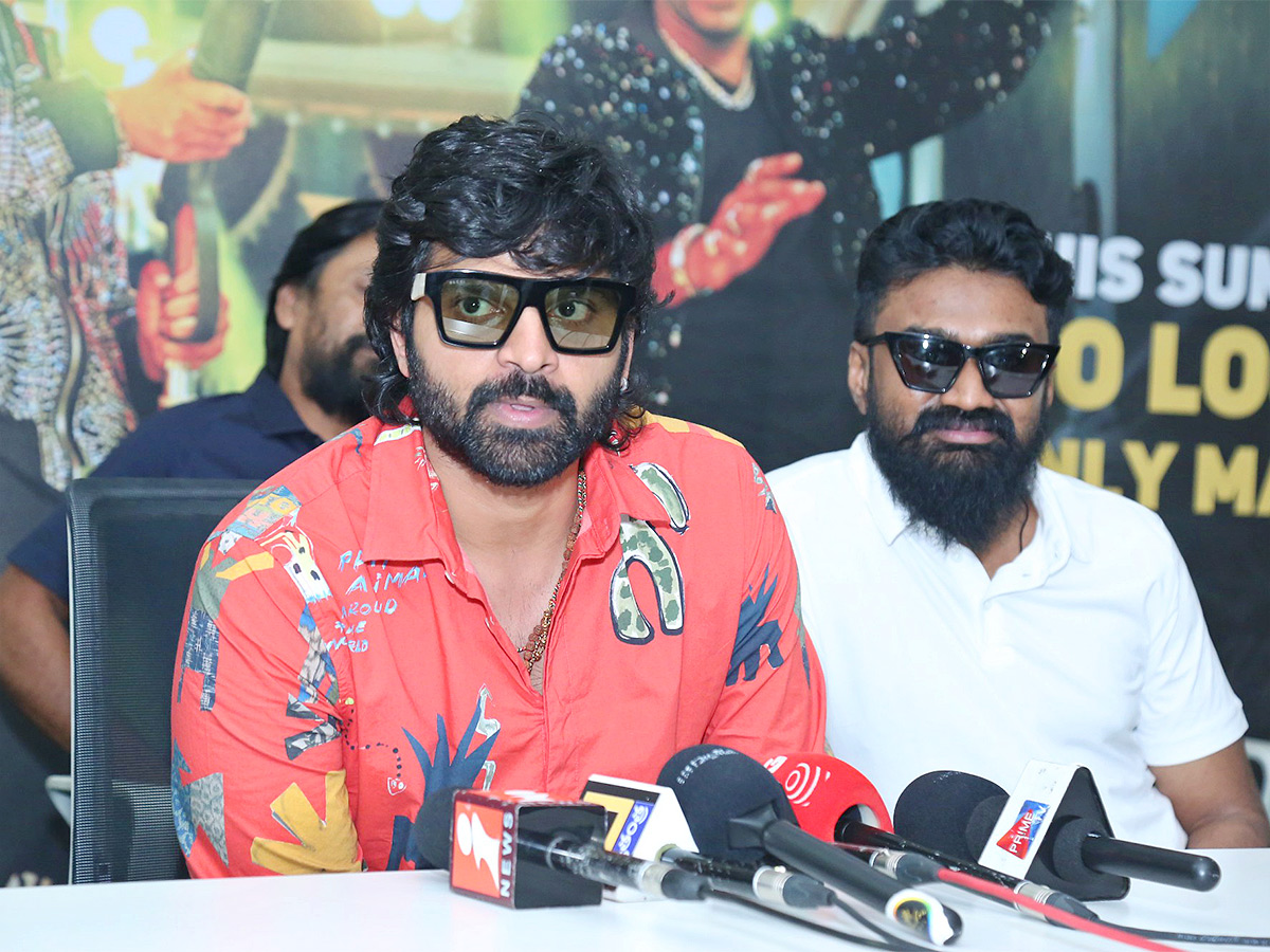 Om_20Boom_20Bush_20Movie_20Success_20Celebrations-14.jpg 14